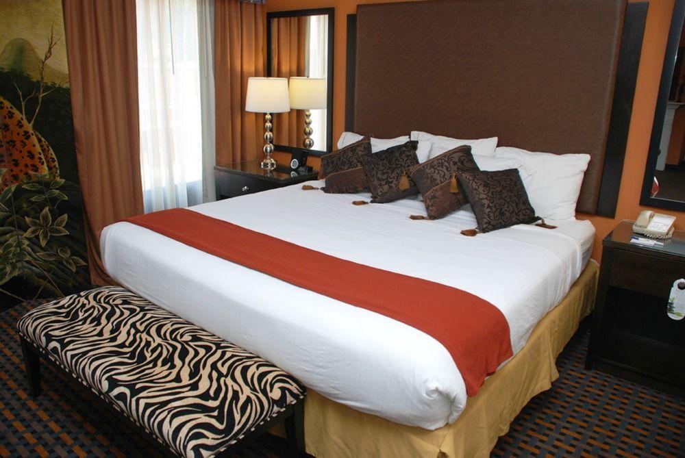 Comfort & East Hotel Asheboro