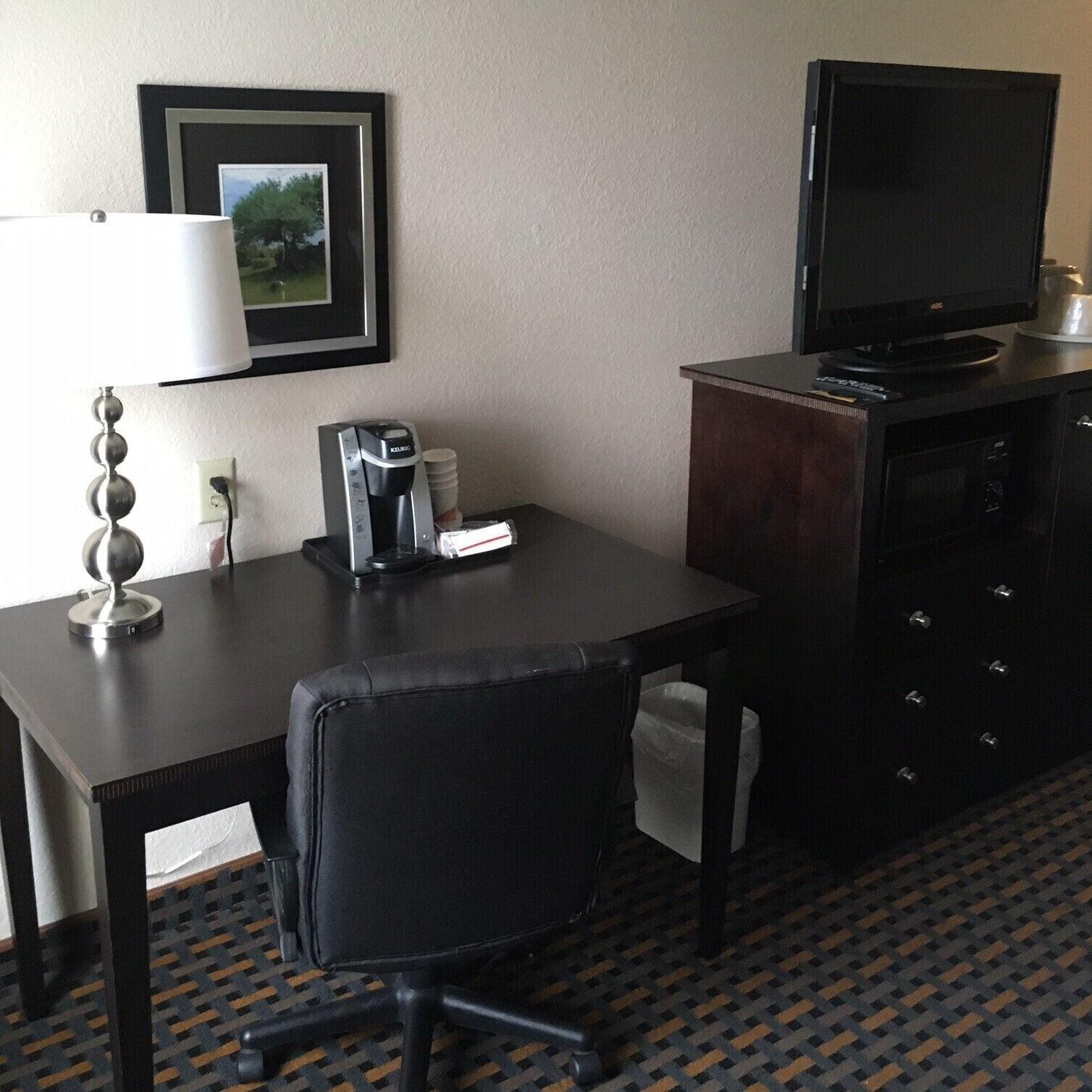 Comfort & East Hotel 2*