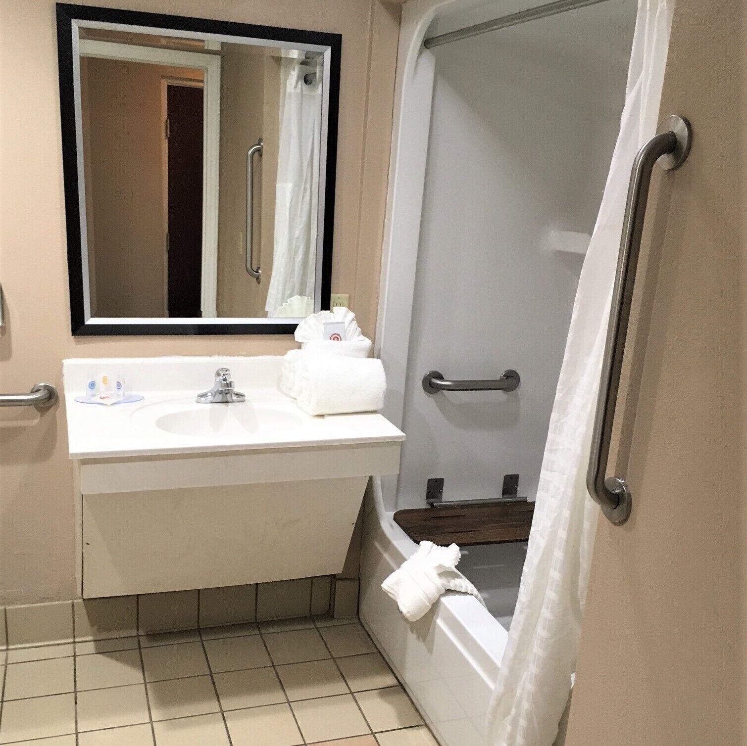 Comfort & East Hotel Asheboro