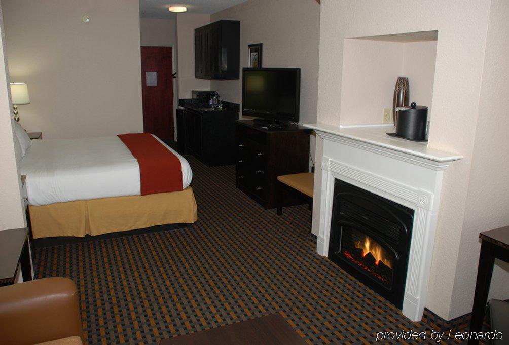 Comfort & East Hotel Asheboro