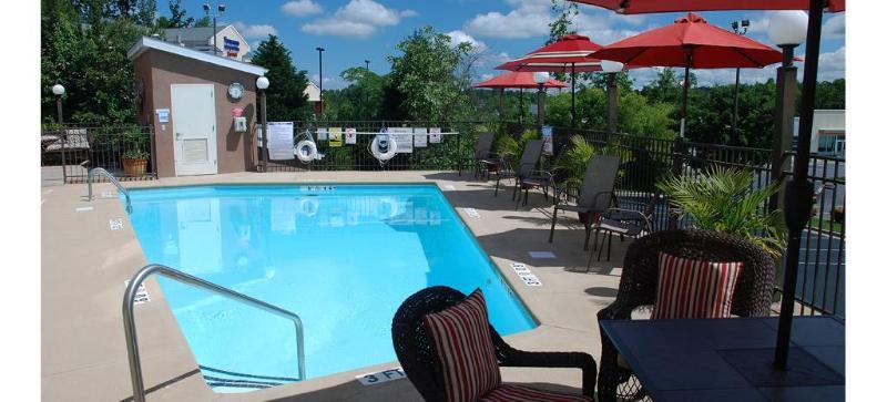 Hotel Comfort & East 2*